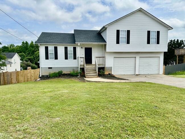 136 Concorde Dr in Villa Rica, GA - Building Photo - Building Photo