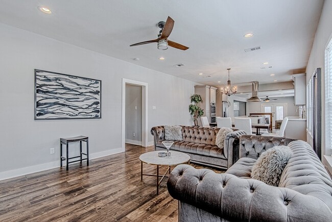 property at 2422 Truxillo St