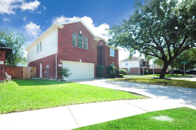 9507 Flying Eagle Ct in Houston, TX - Building Photo - Building Photo