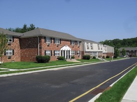 Barrington Gardens Apartments