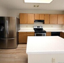 9202 Roquefort in San Antonio, TX - Building Photo - Building Photo