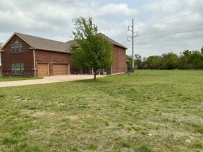 815 Blue Quail Dr in Weatherford, TX - Building Photo - Building Photo