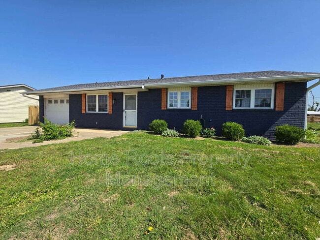 1309 W Beech Dr in Rogers, AR - Building Photo - Building Photo