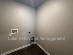 799 SW 13th St in Moore, OK - Building Photo - Building Photo