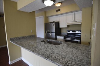 6747 Quail Hollow Ct in Memphis, TN - Building Photo - Building Photo