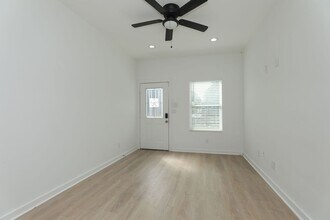 8316 Peachtree St in Houston, TX - Building Photo - Building Photo