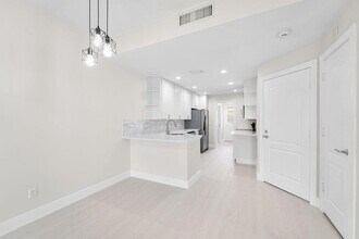 122 Ashley Ct in Jupiter, FL - Building Photo - Building Photo