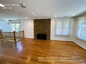 3436 9th Ave W in Seattle, WA - Building Photo - Building Photo