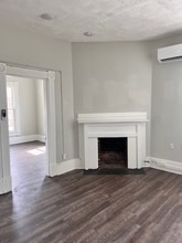 406 S Armistead Ave in Hampton, VA - Foto de edificio - Building Photo