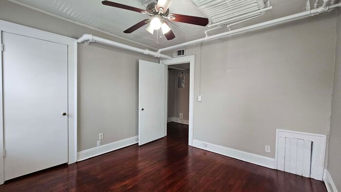 860 Briarcliff Rd NE in Atlanta, GA - Building Photo