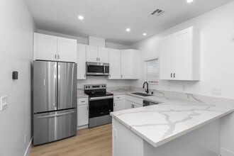 6708 Saranac St in San Diego, CA - Building Photo - Building Photo