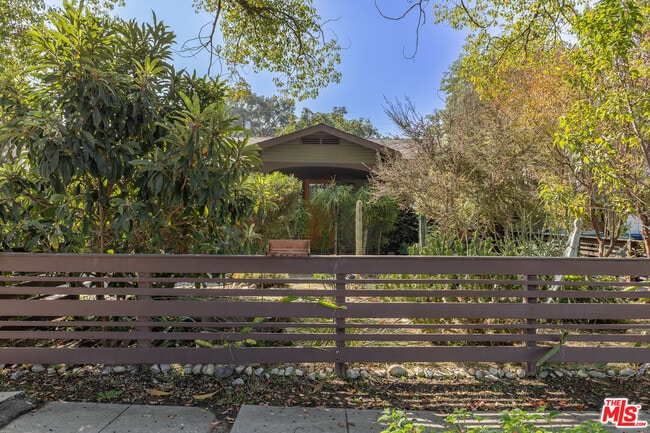 3418 Greensward Rd in Los Angeles, CA - Building Photo - Building Photo