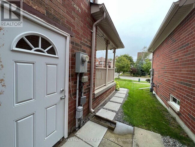 86 Verdi Rd in Richmond Hill, ON - Building Photo - Building Photo