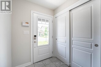 7619 Green Vista Gate in Niagara Falls, ON - Building Photo - Building Photo