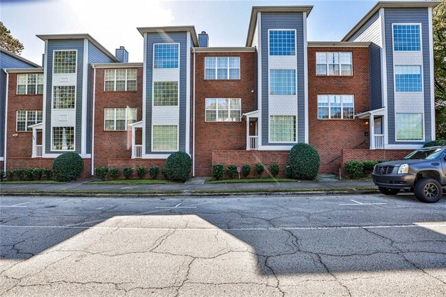property at 151 Fulton St SE