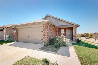 3927 Kipling Dr in Crandall, TX - Building Photo - Building Photo