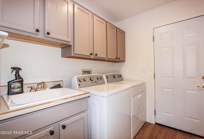 7454 Granite View in Prescott Valley, AZ - Building Photo - Building Photo