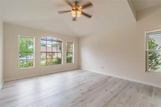 8013 Terrace Arbor Ct in Tampa, FL - Building Photo - Building Photo