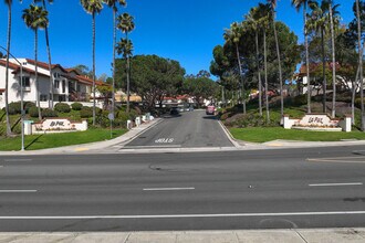 La Paz in San Diego, CA - Building Photo - Building Photo