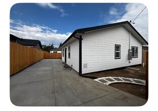 226 S Meade St in Denver, CO - Building Photo - Building Photo