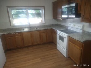 35250 SW 177th Ct in Homestead, FL - Building Photo - Building Photo