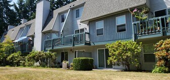 20620 60th Ave W, Unit D in Lynnwood, WA - Building Photo