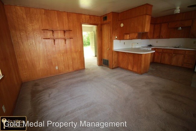 802 Pecan Cir in Killeen, TX - Building Photo - Building Photo