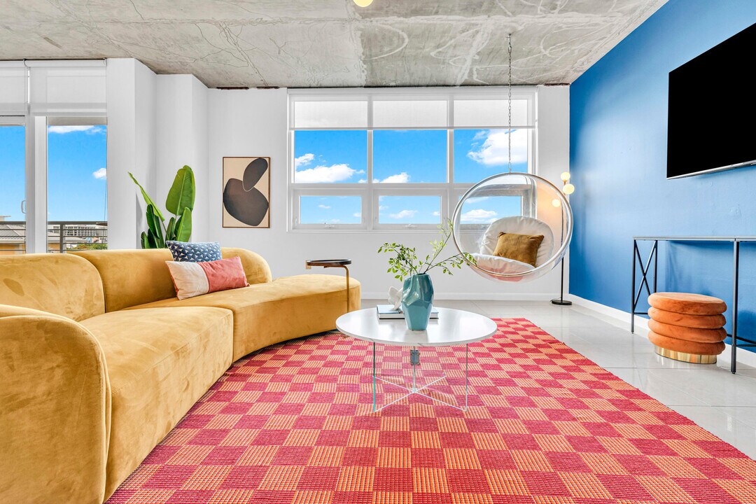 3250 NE 1st Ave in Miami, FL - Building Photo