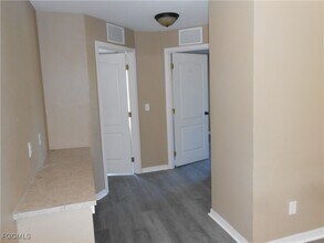 3208 71st St W in Lehigh Acres, FL - Building Photo - Building Photo