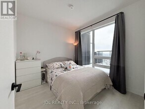 127 Broadway Ave in Toronto, ON - Building Photo - Building Photo