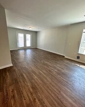 Bear Creek Apartments in Oneida, TN - Building Photo - Building Photo