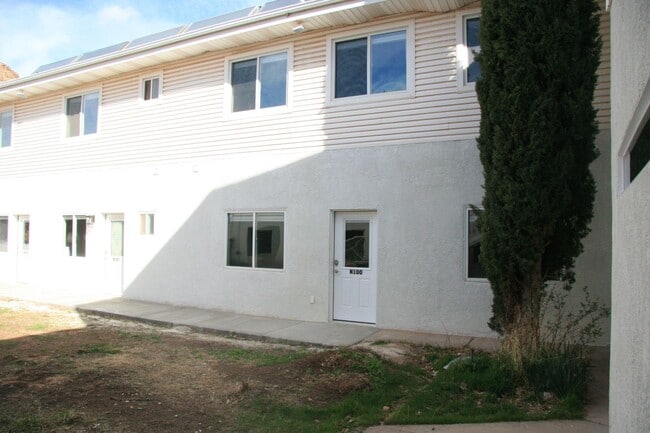 property at 1060 Louis St