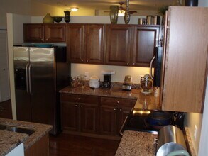 450 W Princess Anne Rd in Norfolk, VA - Building Photo - Building Photo