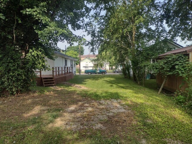 512 Florence St in Maysville, KY - Building Photo - Building Photo