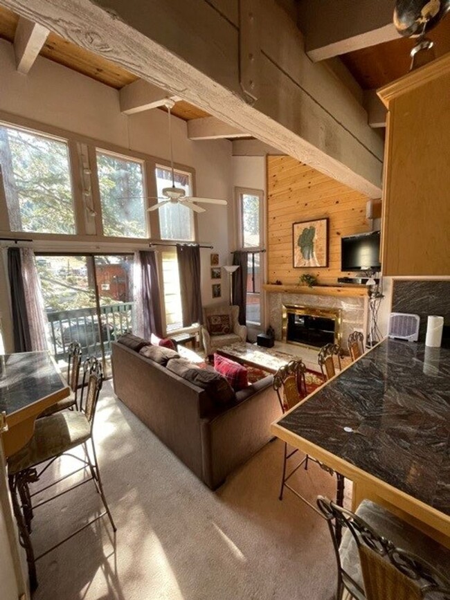 1474 Keller Rd in South Lake Tahoe, CA - Building Photo - Building Photo