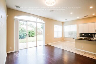 1145 E Magnolia Cir in Delray Beach, FL - Foto de edificio - Building Photo