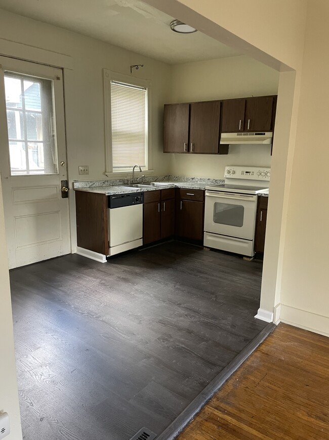 15 Walton St in Rochester, NY - Building Photo - Building Photo