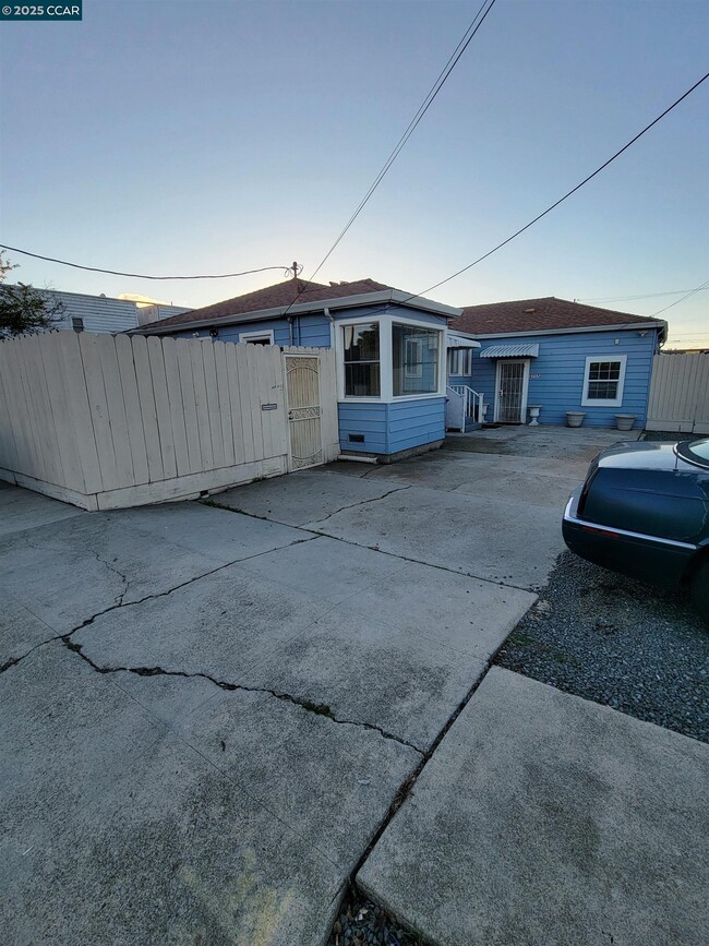 2717 21st St in San Pablo, CA - Building Photo - Building Photo