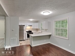 4910 Lailwood Cir in Charlotte, NC - Building Photo - Building Photo