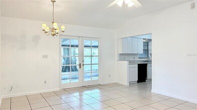 302 Soldier Sq in Casselberry, FL - Building Photo - Building Photo