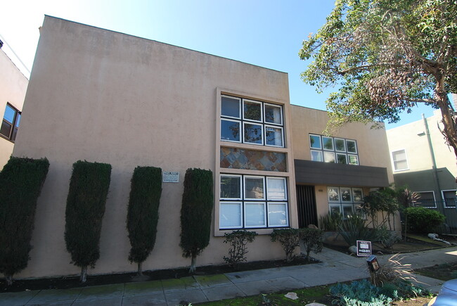 property at 952 2nd St