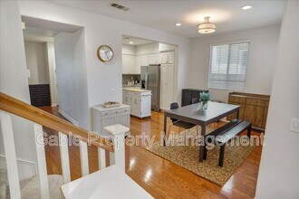 27448 Coldwater Dr in Valencia, CA - Building Photo - Building Photo