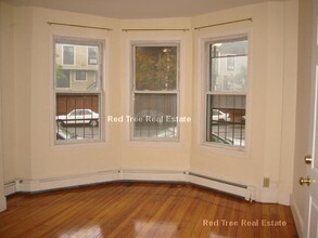 848 Huntington Ave, Unit 3 in Boston, MA - Building Photo - Building Photo