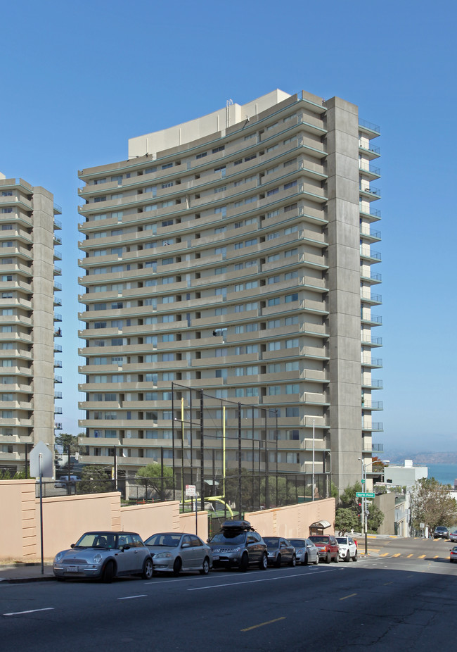 Fontana East Apartment in San Francisco, CA - Building Photo - Building Photo