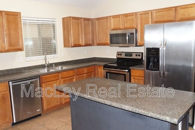 45560 W Tulip Ln in Maricopa, AZ - Building Photo - Building Photo