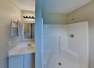 1148 James Ave in Deltona, FL - Building Photo - Building Photo