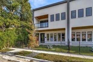 3722 Fairfax Ave in Dallas, TX - Building Photo