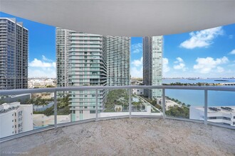 480 NE 30th St, Unit 1602 in Miami, FL - Building Photo - Building Photo