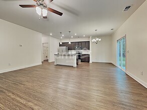 117 Sweet Gum Dr in Summerville, SC - Foto de edificio - Building Photo