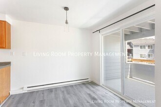 47 Eagle Crest Dr in Lake Oswego, OR - Building Photo - Building Photo